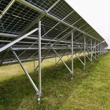 500kw solar ground screw foundations and racking system 7
